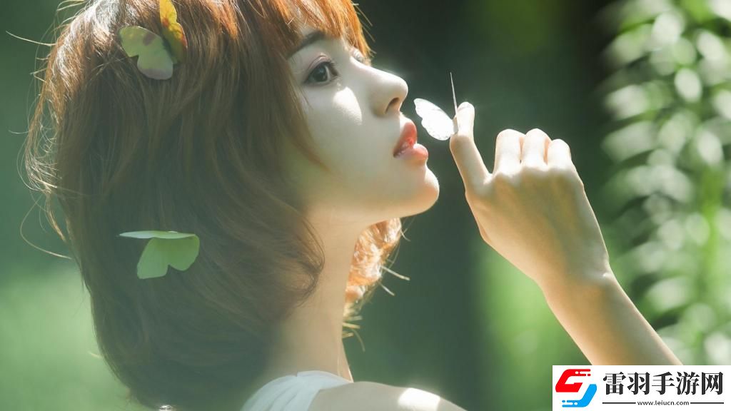 游泳館里的兩個教練孟月月：親密無間——教練間的默契與挑戰！